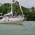 Le Beladventure II devant les îles du Salut